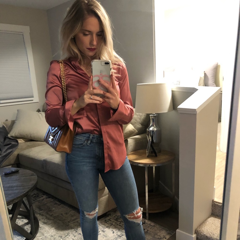 Dusty Silk Blouse 💗